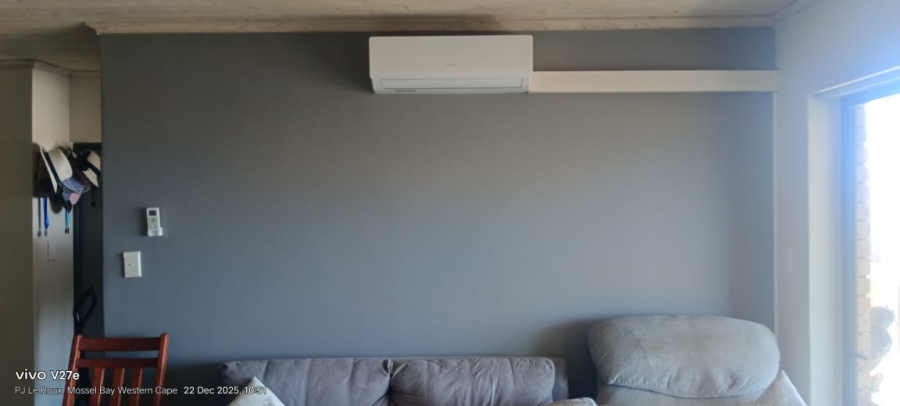 3 Bedroom Property for Sale in Hartenbos Heuwels Western Cape